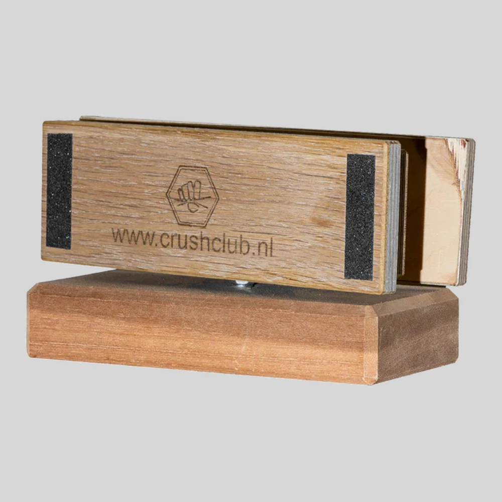 Entrenamiento: Crush Club Pinch Battle juego tira la pinza