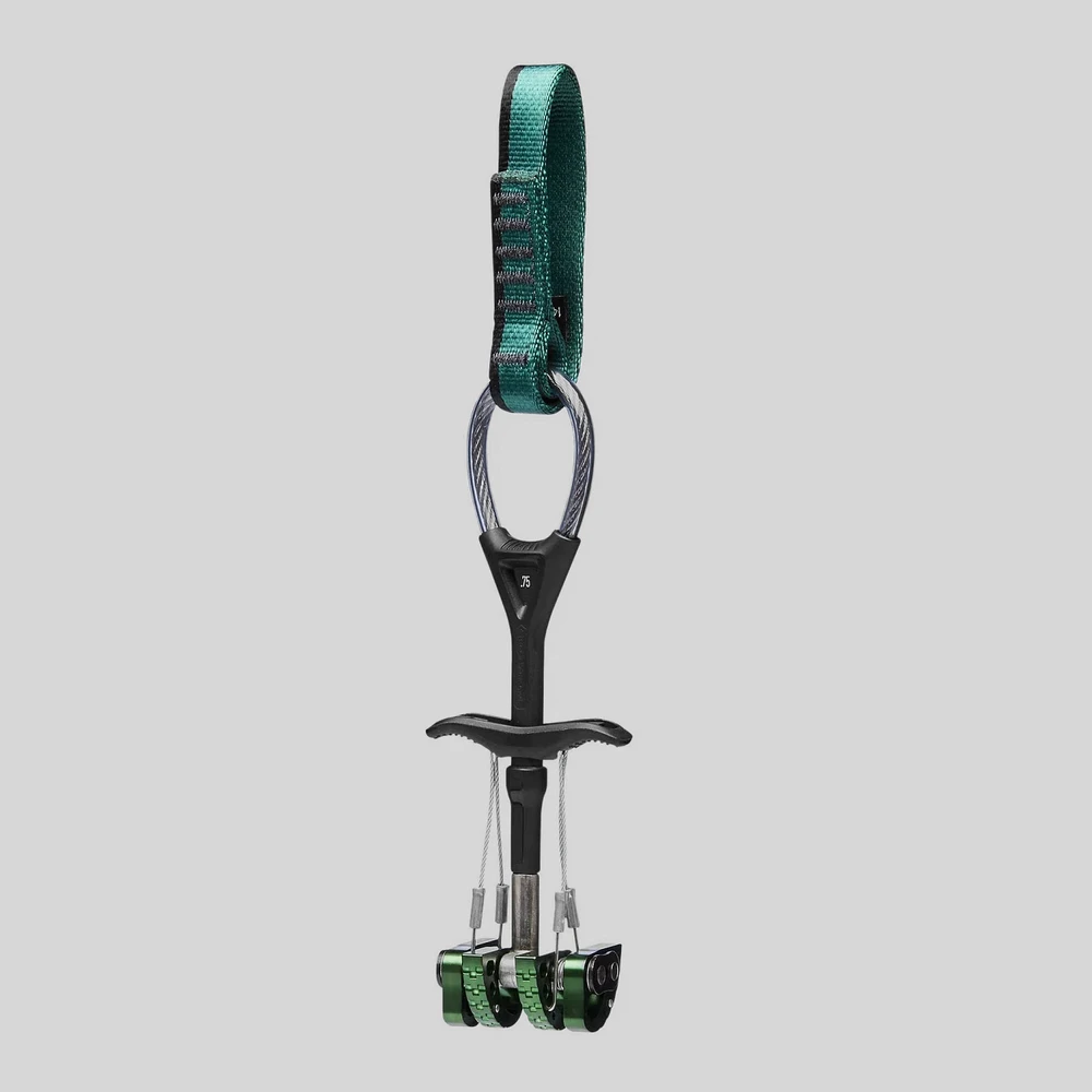 Herramienta: Black Diamond Camalot C4 friend 0.75
