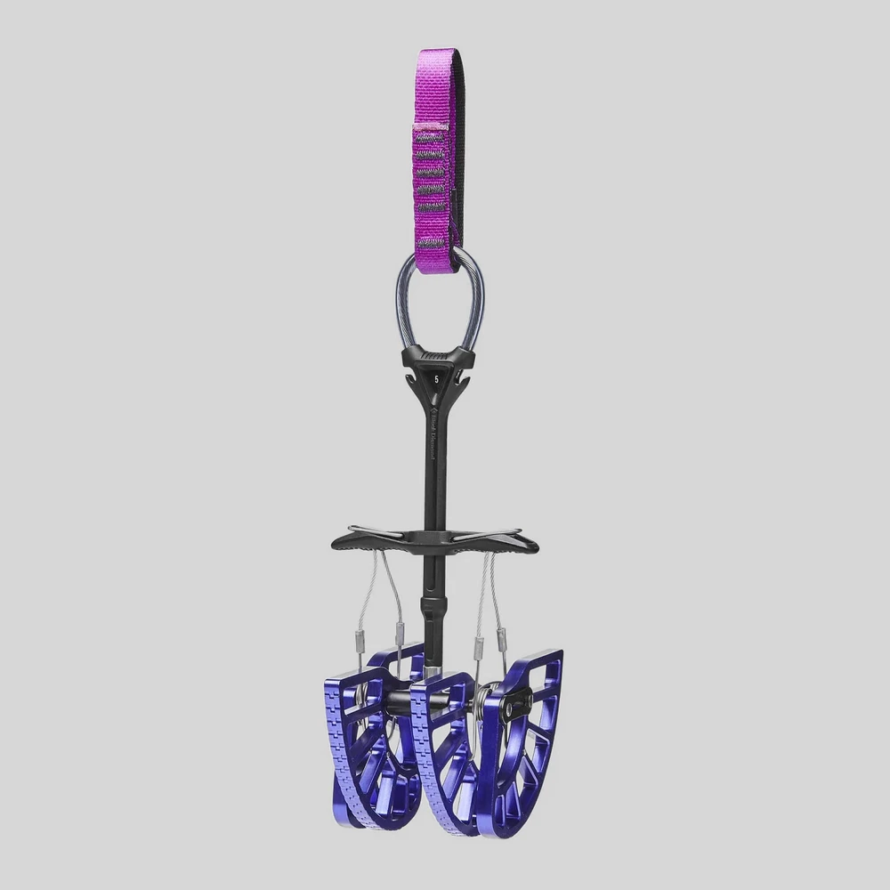 Herramienta: Black Diamond Camalot C4 friend 5