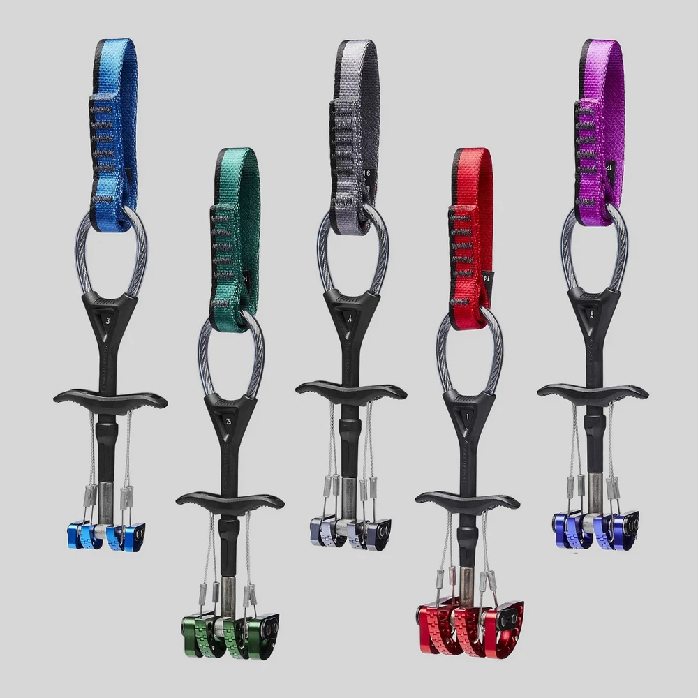 Herramienta: Black Diamond Camalot C4 set de 0.3 a 1 friend