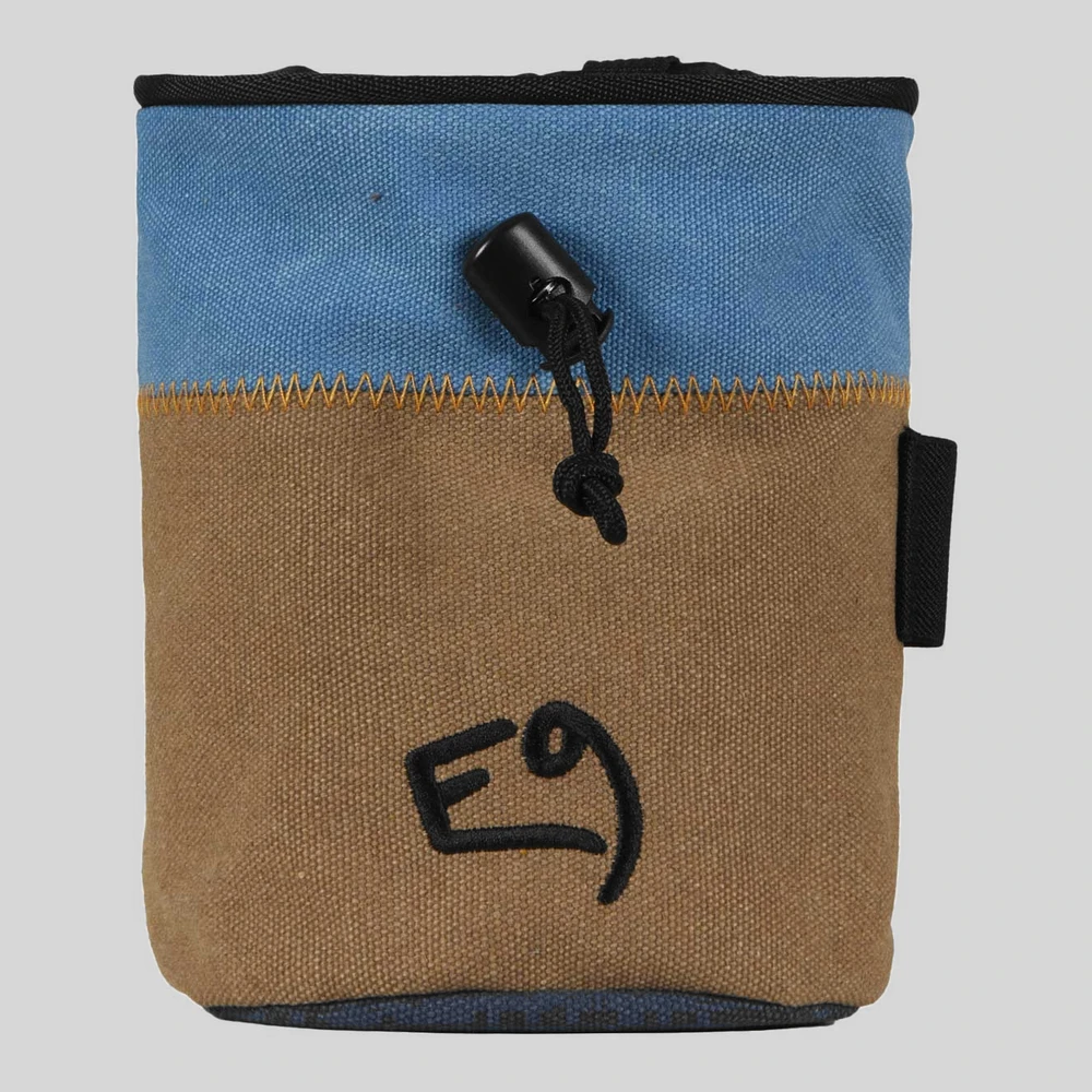 Magnesio y bolsas: E9 Enove Aglio Z