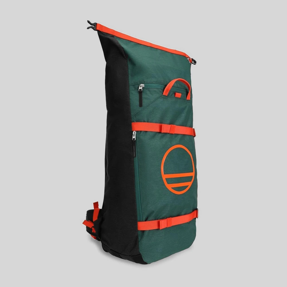 Mochilas: Wild Country Stamina Gear Bag en roca