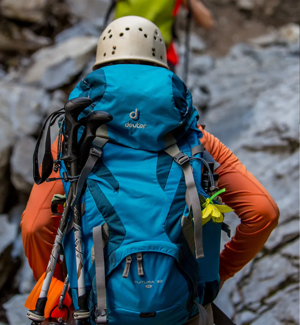 Portada de la comparativa de las mejores mochilas de alpinismo y alta montaña de 2026